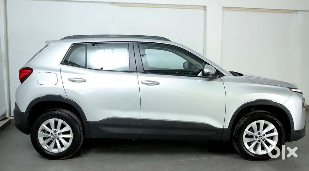 Skoda Kylaq Signature Plus At, 2025, Petrol
