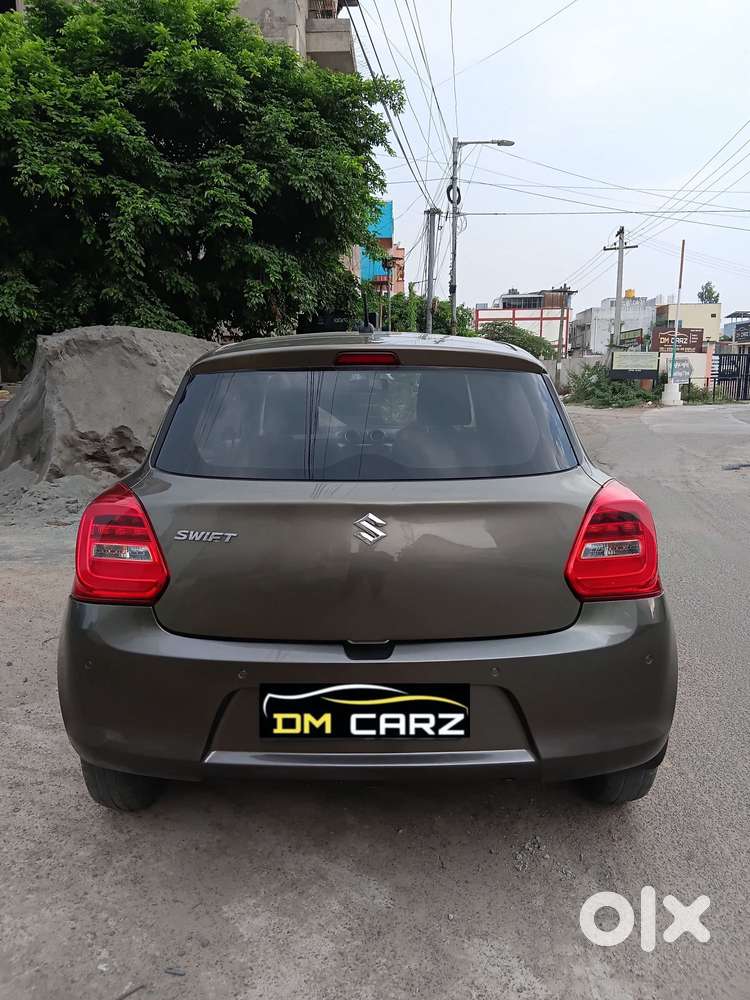 Maruti Suzuki Swift Vxi + Manual, 2022, Petrol