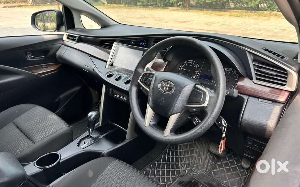 Toyota Innova Crysta 2.4 Gx Limited Edition At 7 Str, 2021, Diesel