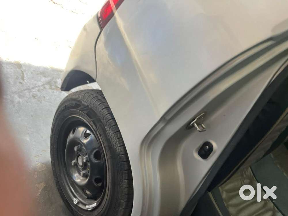 Maruti Suzuki 2012 Manual Petrol