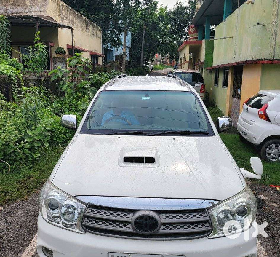 Toyota Fortuner 3.0 4x4 Manual, 2012, Diesel