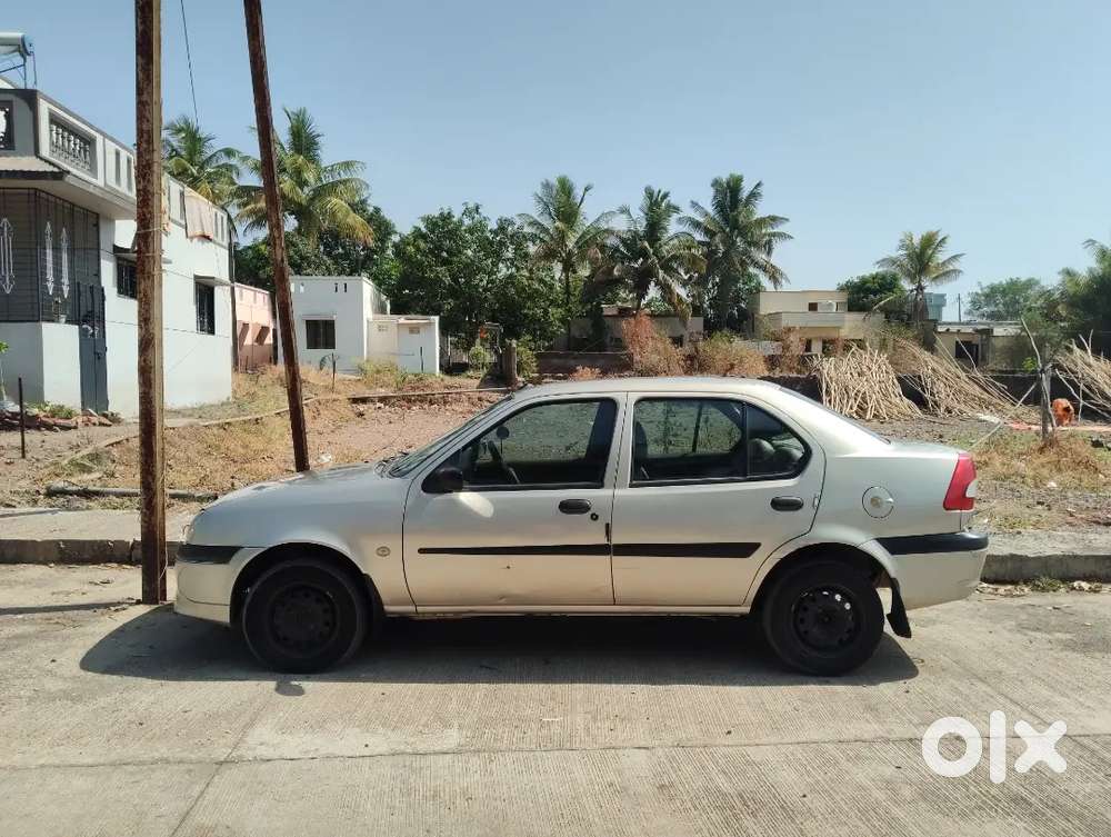 Ford Ikon 2006 Petrol Well Maintained