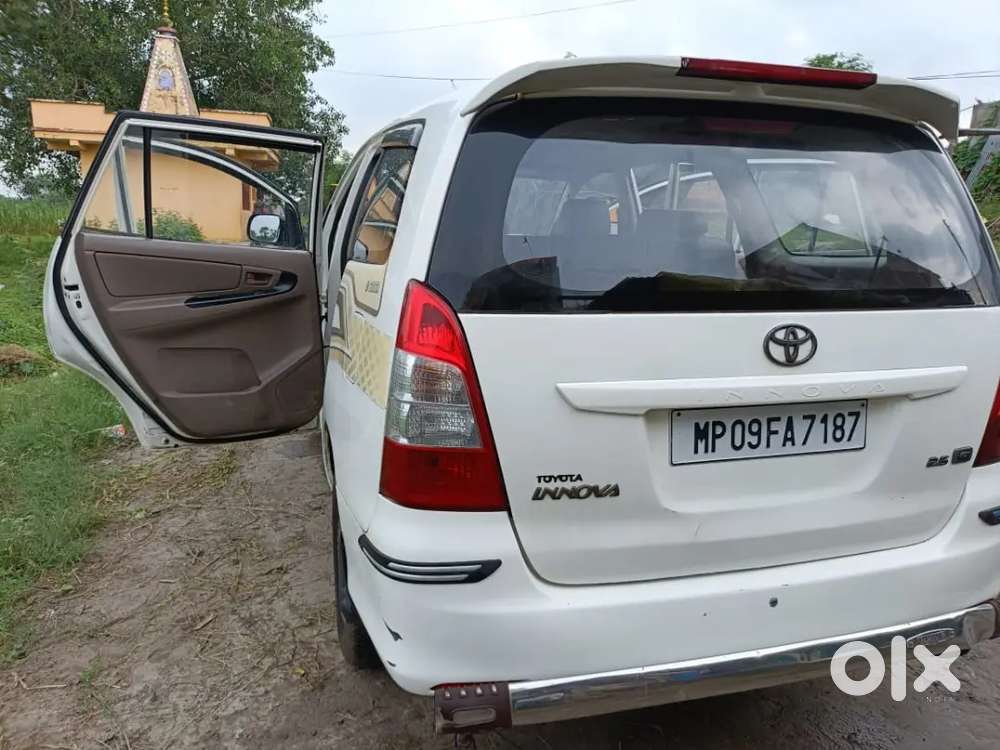 Toyota Innova Crysta 2026 With Quality Features