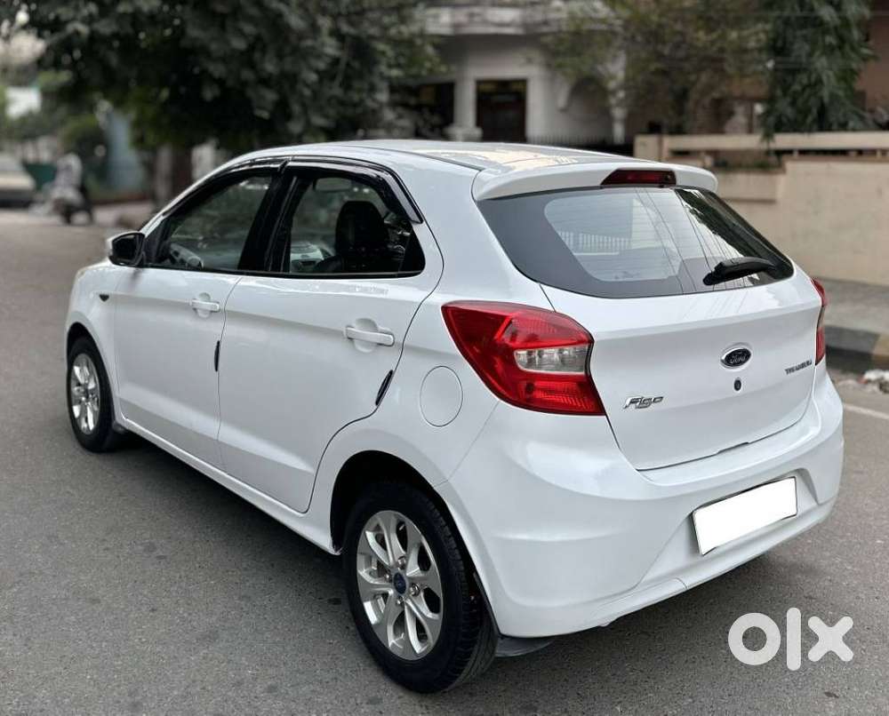 Ford Figo Petrol Titanium, 2017, Petrol