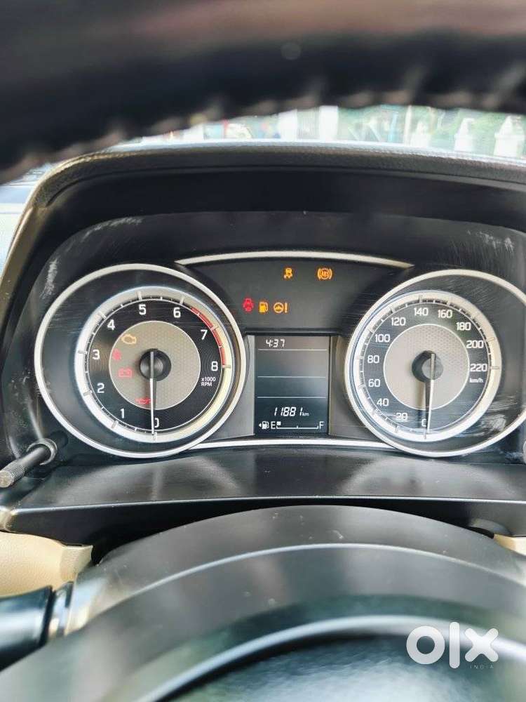 Maruti Suzuki Swift Dzire Vxi(o) Mt, 2023, Petrol