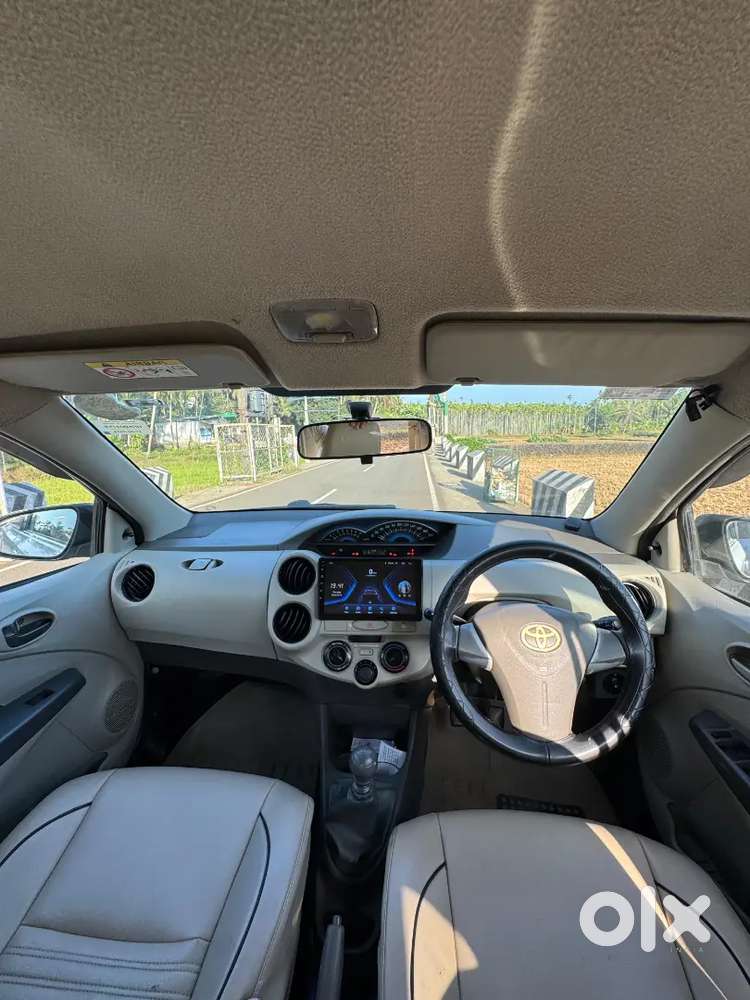 Toyota Etios Liva 2015