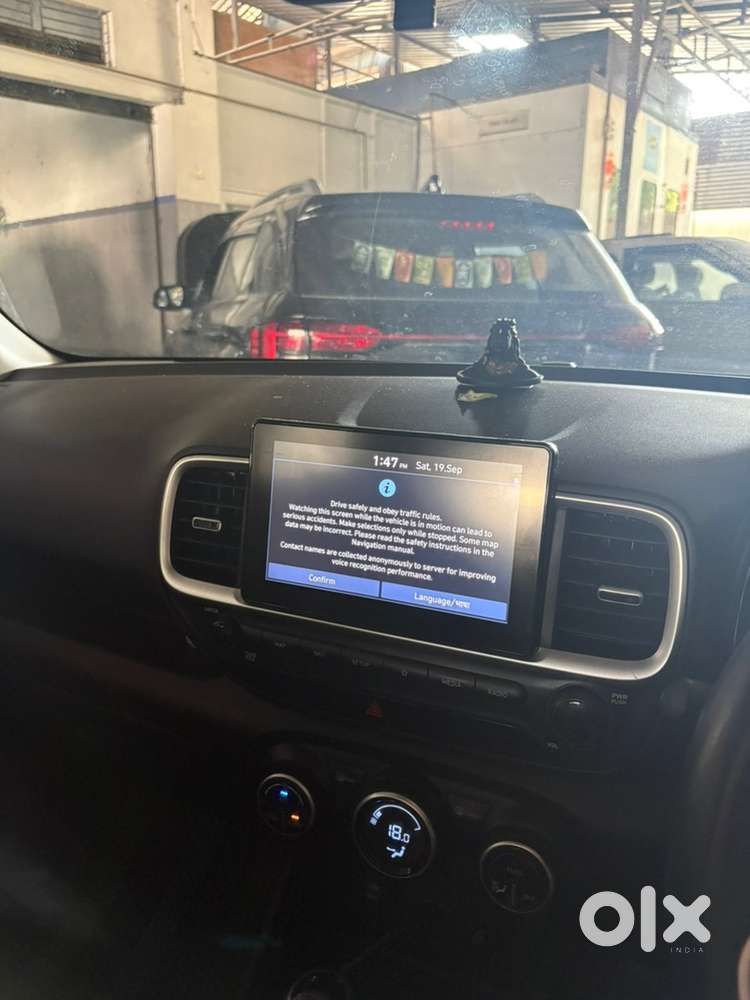 Hyundai Venue Petrol 2021