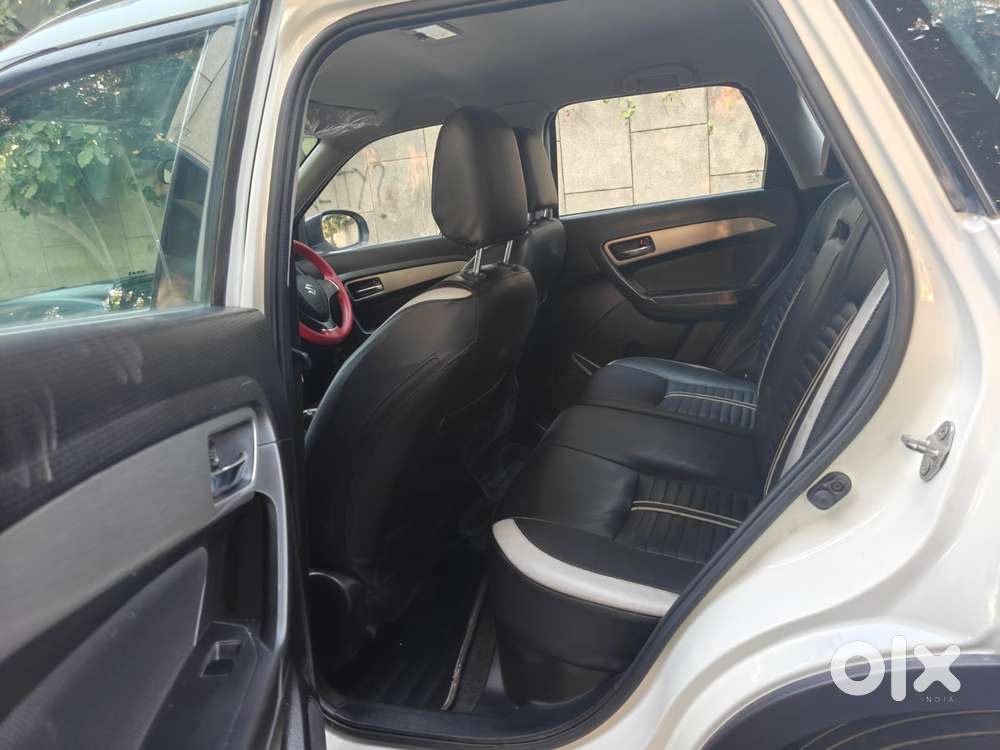 Maruti Suzuki Vitara Brezza Zdi, 2018, Diesel