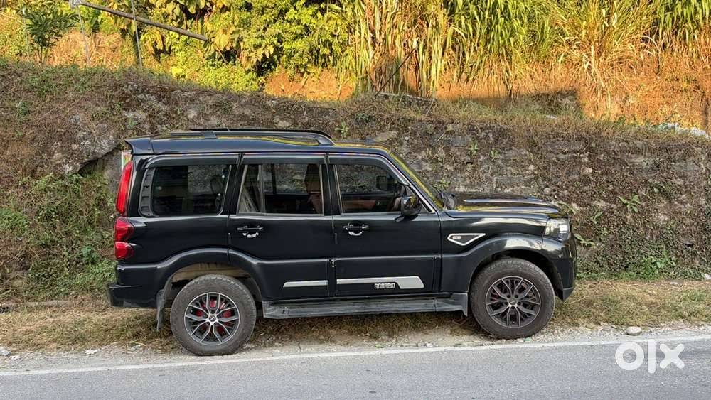 Mahindra Scorpio Diesel 2015
