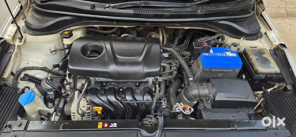 Hyundai Verna 1.6 Vtvt Sx, 2018, Petrol