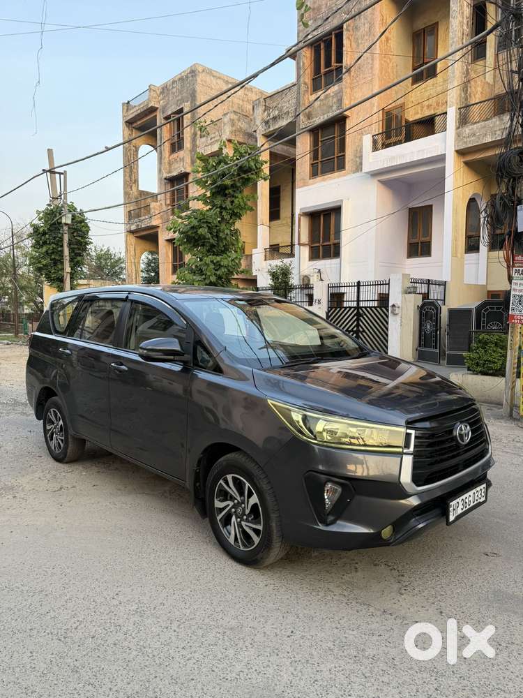 Toyota Innova Crysta [2020-ongoing] 2.4 Gx At 7 Str, 2022, Diesel