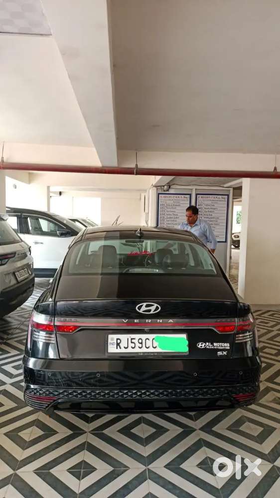 Hyundai Verna 2023 Petrol
