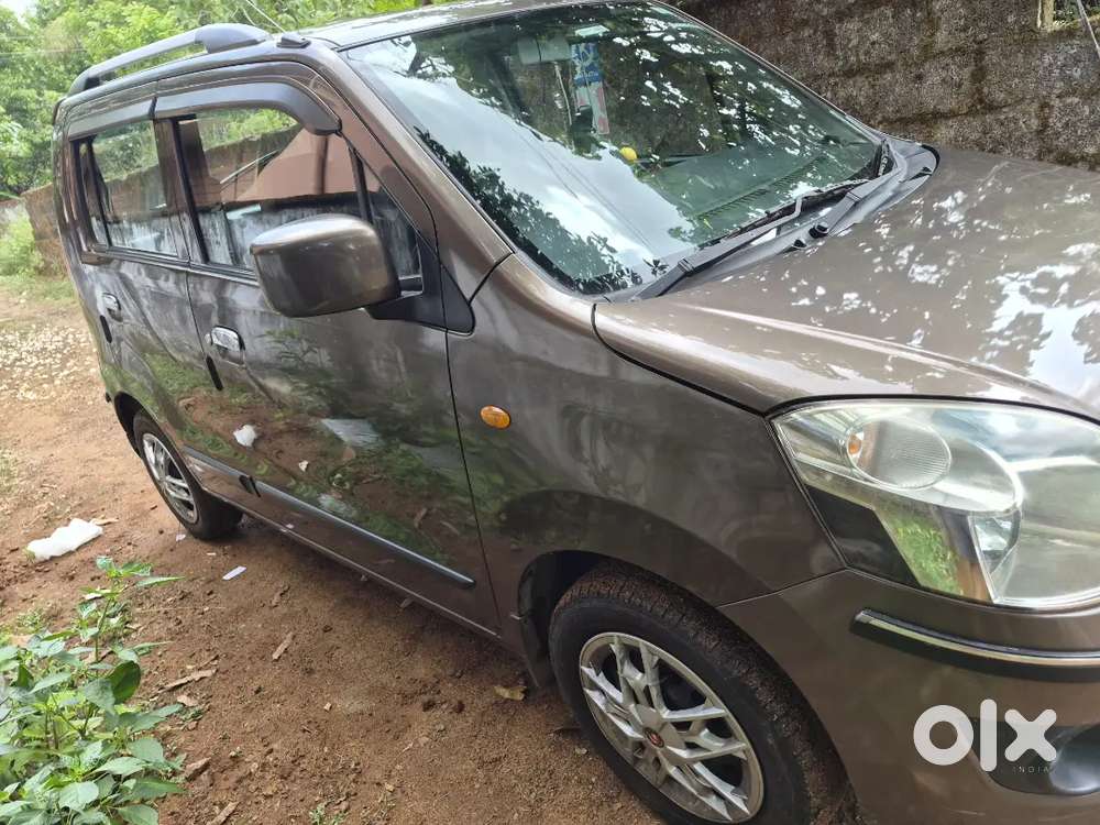 Car No Accidents With Rear Wiper