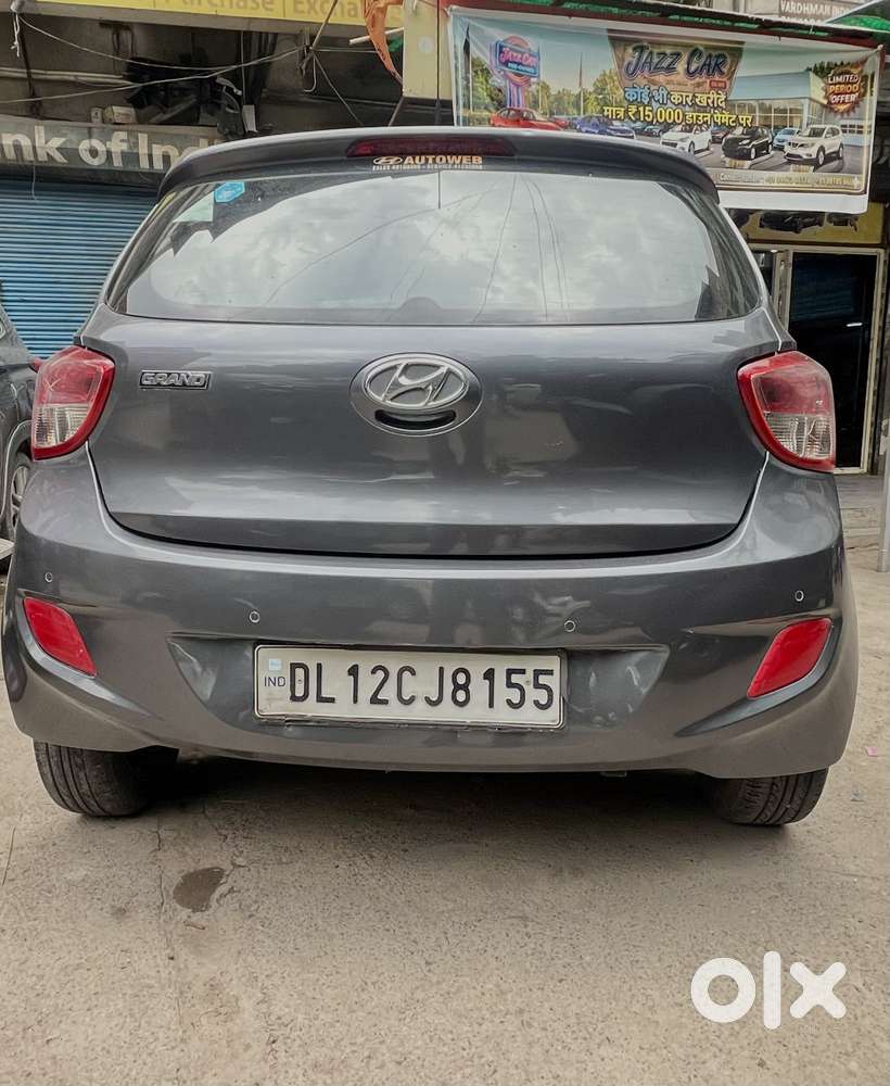 Hyundai Grand I10 Sportz, 2016, Petrol