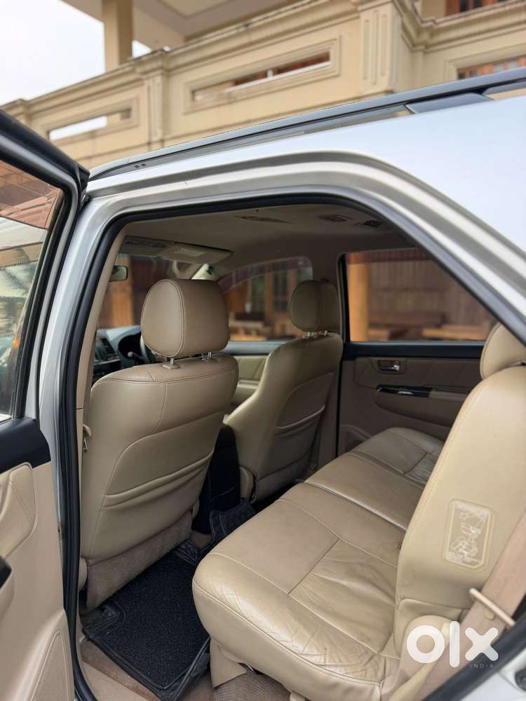 Toyota Fortuner 4x2 At, 2014, Diesel