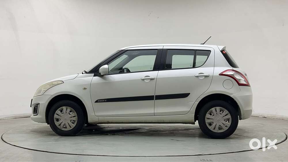 Maruti Suzuki Swift 1.2 Lxi (o), 2016, Petrol