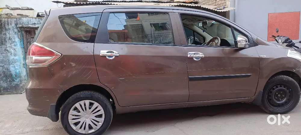 Maruti Suzuki Ertiga 2013