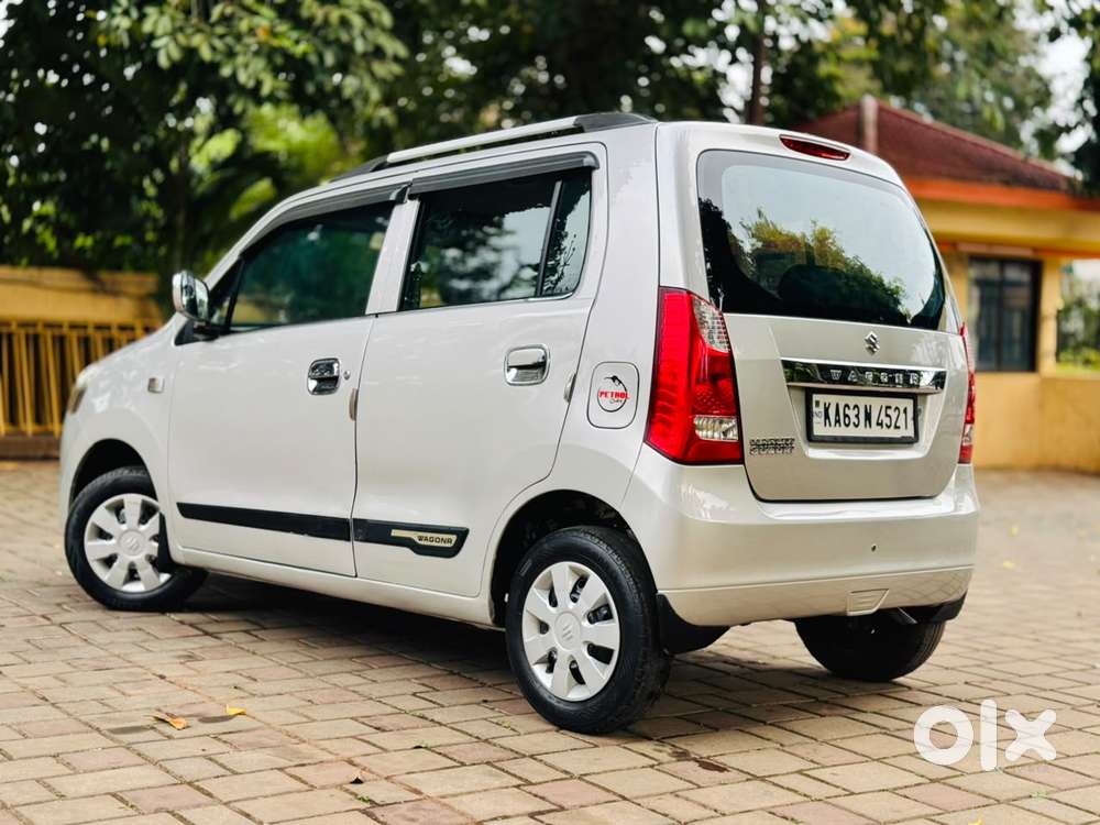 Maruti Suzuki Wagon R Vxi Optional, 2018, Petrol
