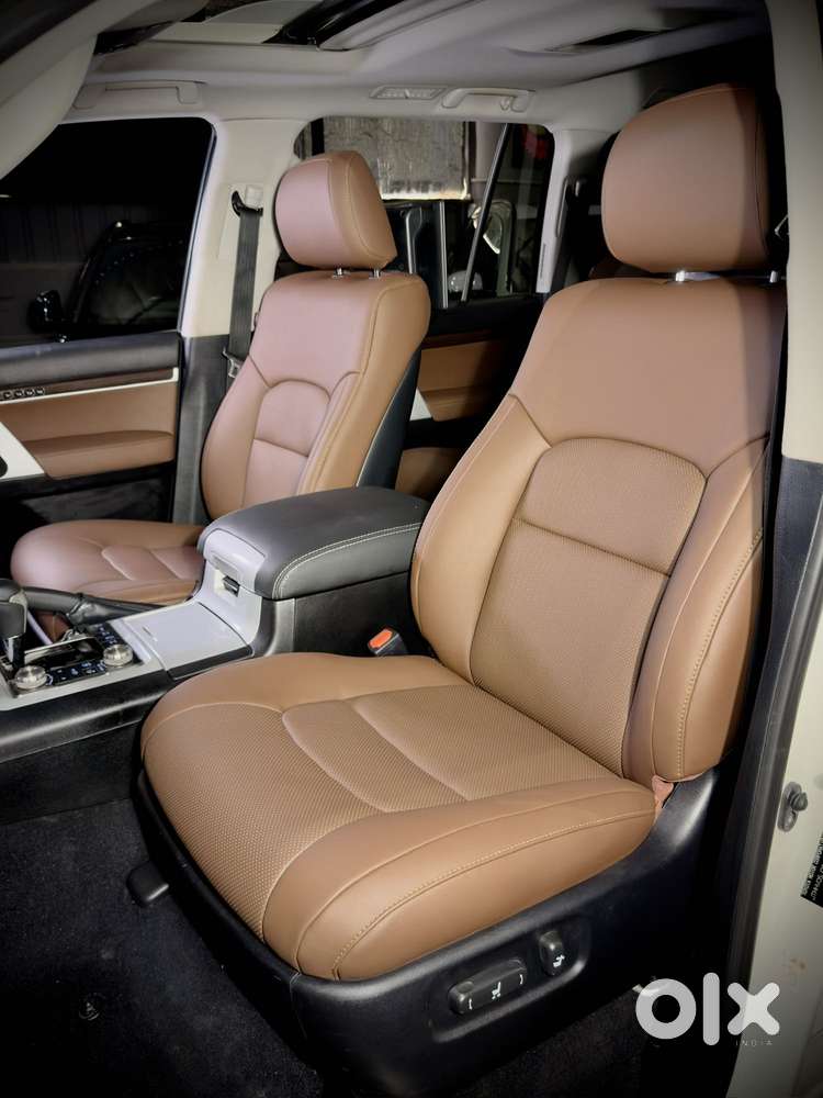 Toyota Land Cruiser [2015-2020] 4.5 Vx Lc 200, 2018, Diesel