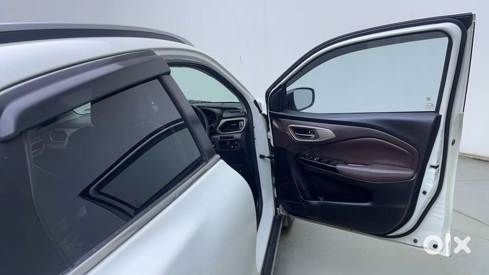 Maruti Suzuki Fronx Zeta 1.0 L Turbo 6at, 2023, Petrol