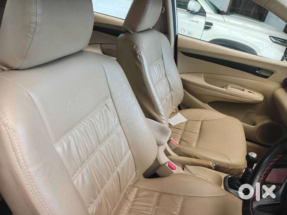 2012 July  Honda City, Petrol, Wiite