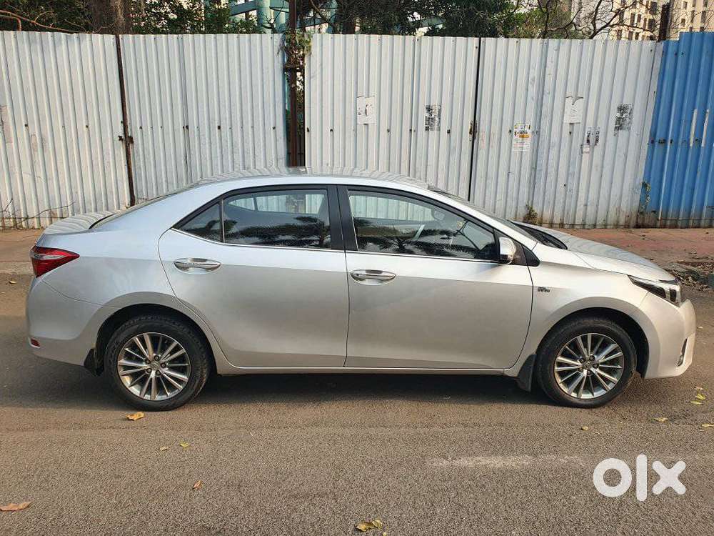 Toyota Corolla Altis Vl At, 2015, Petrol