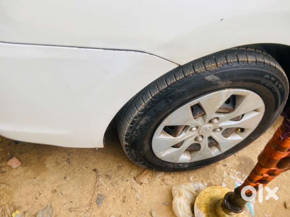 Hyundai Xcent Cng & Hybrids Good Condition