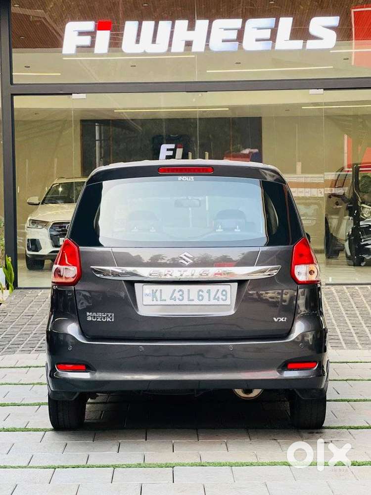 Maruti Suzuki Ertiga Vxi At Petrol, 2018, Petrol