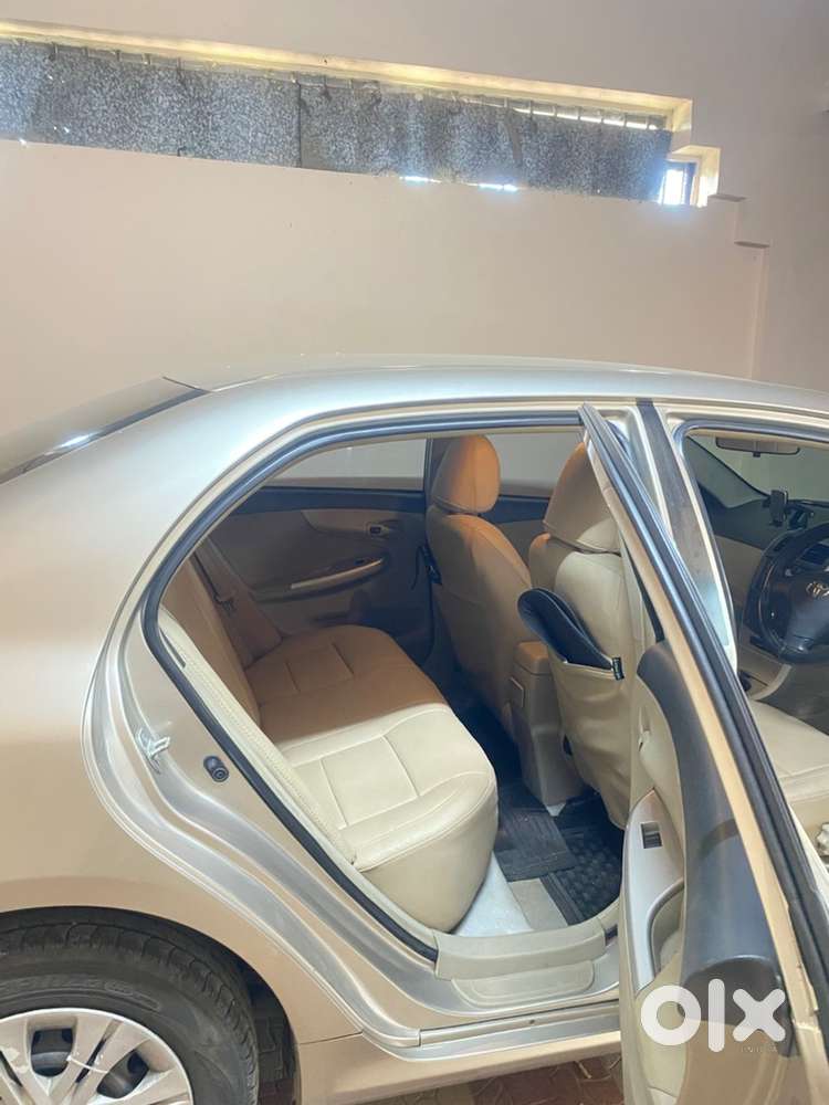 Toyota Corolla Altis Sedan Types Car