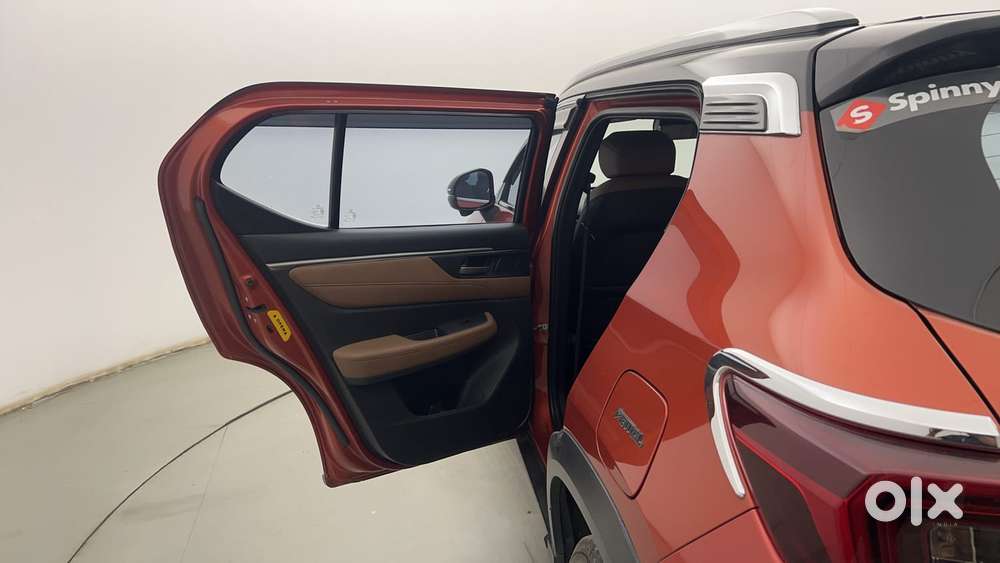 Honda Elevate Zx Cvt, 2023, Petrol