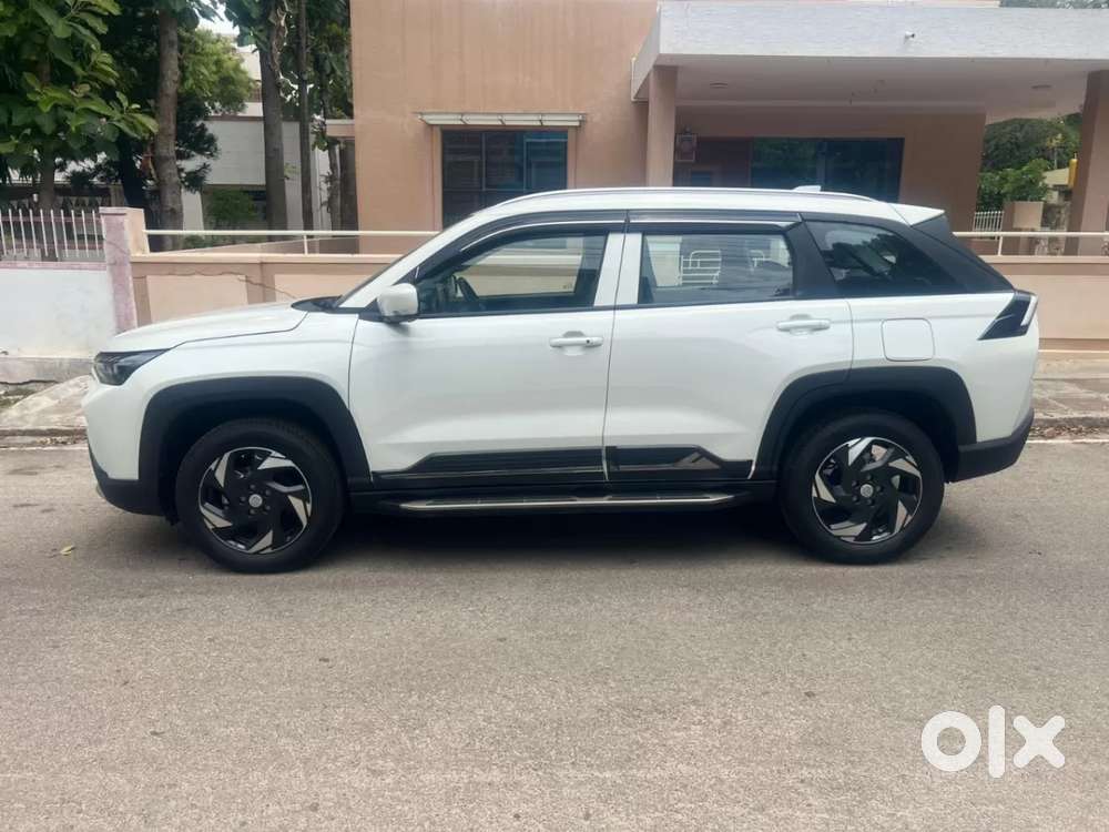 Maruti Suzuki Victoris, 2025, Petrol