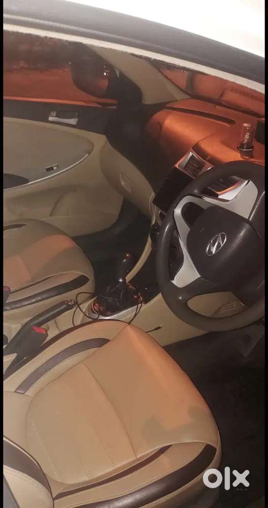 Hyundai Verna 2011 Petrol 130000 Km Driven