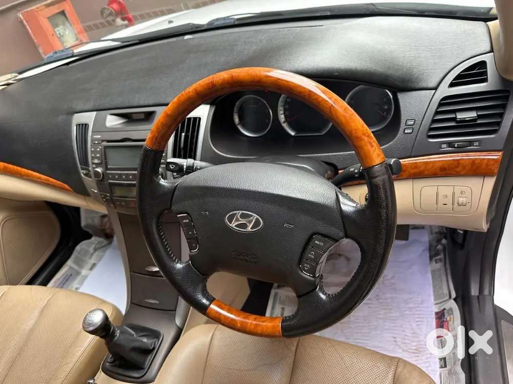 Hyundai Sonata 2010 Diesel Manual 3rd Owner