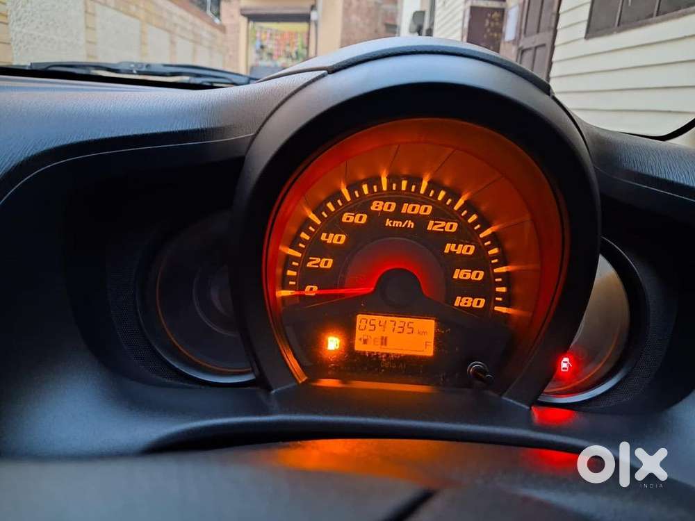 Honda Amaze 2015 Petrol Well Maintained