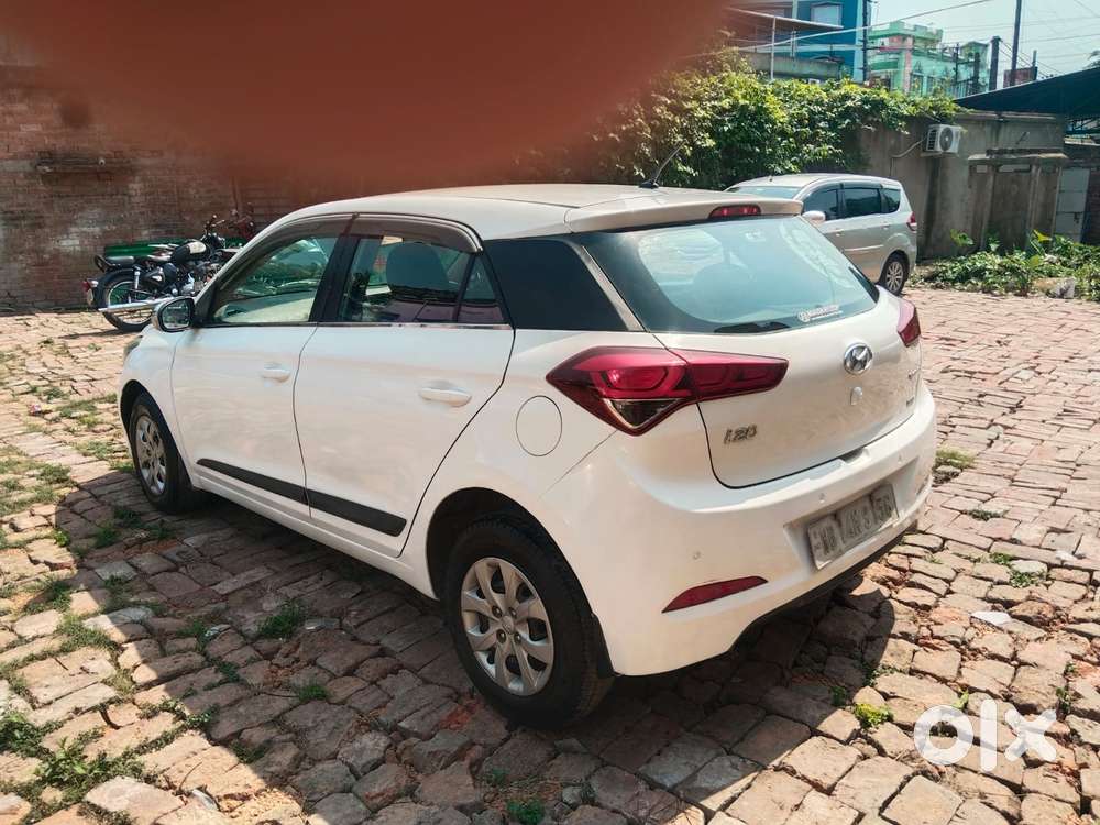 Hyundai I20 Sportz 1.2 Bs-iv, 2015, Petrol