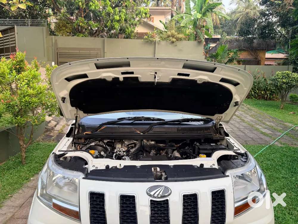 Mahindra Tuv 300 2016 Diesel 140000 Km Driven