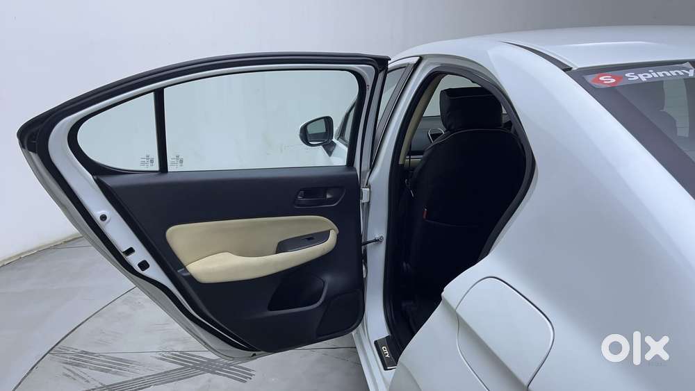 Honda City I-vtec V, 2022, Petrol