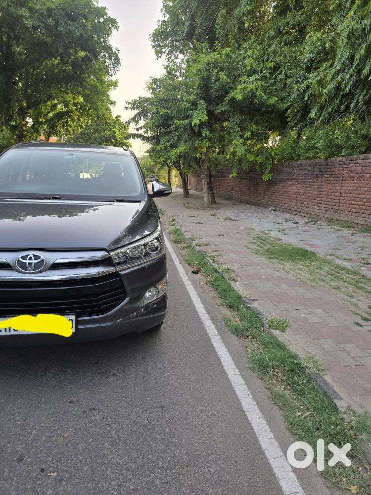 Toyota Innova Crysta 2.4 Z 7 Str, 2017, Diesel