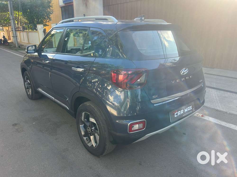 Hyundai Venue 1.0 Sx Turbo Dct, 2021, Petrol