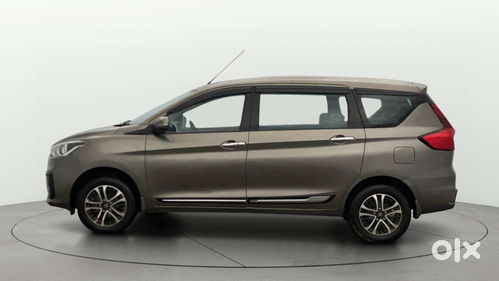 Maruti Suzuki Ertiga Zxi Plus Shvs, 2022, Petrol