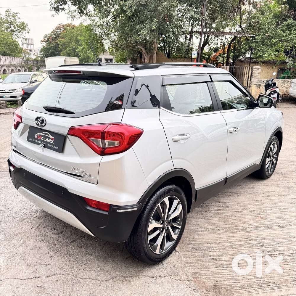 Mahindra Xuv300 W8 Option Dual Tone Diesel, 2019, Diesel