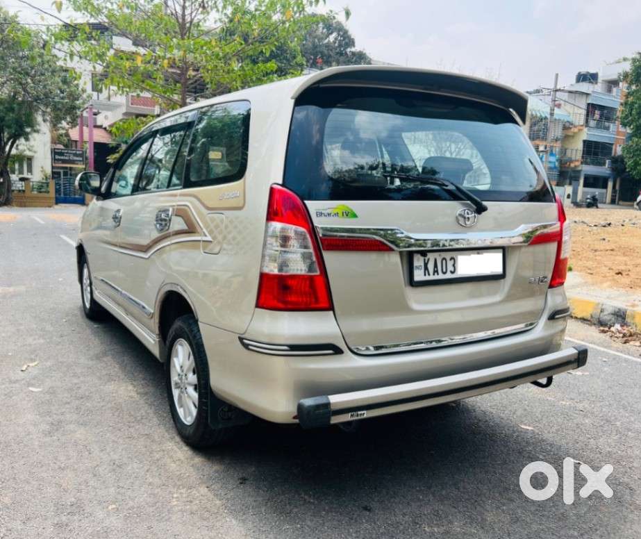 Toyota Innova 2.5 Z Diesel 7 Seater Bs Iv, 2014, Diesel