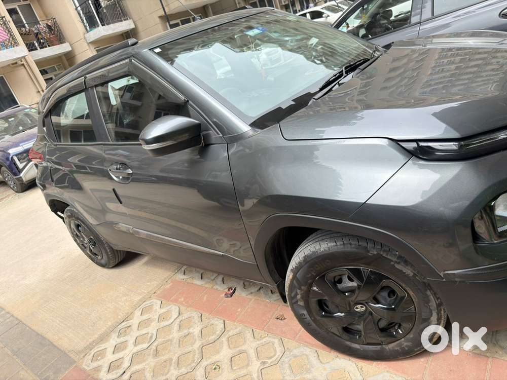 Tata Punch Petrol 2023