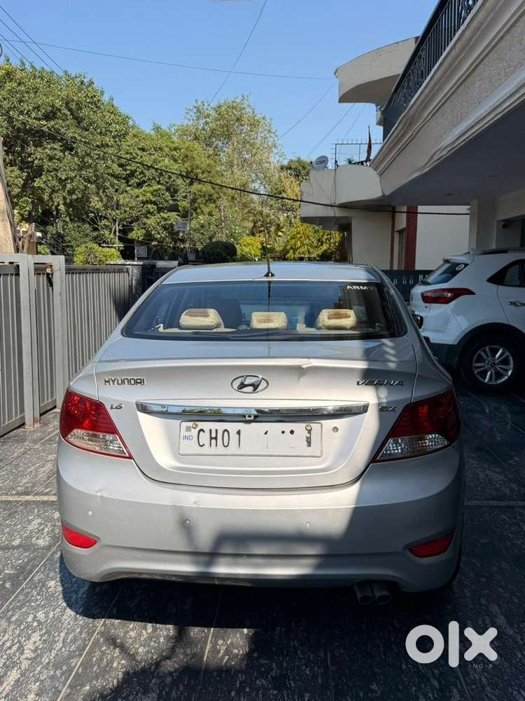 Hyundai Fluidic Verna 2012 Petrol 89k Km Driven Well Maintained