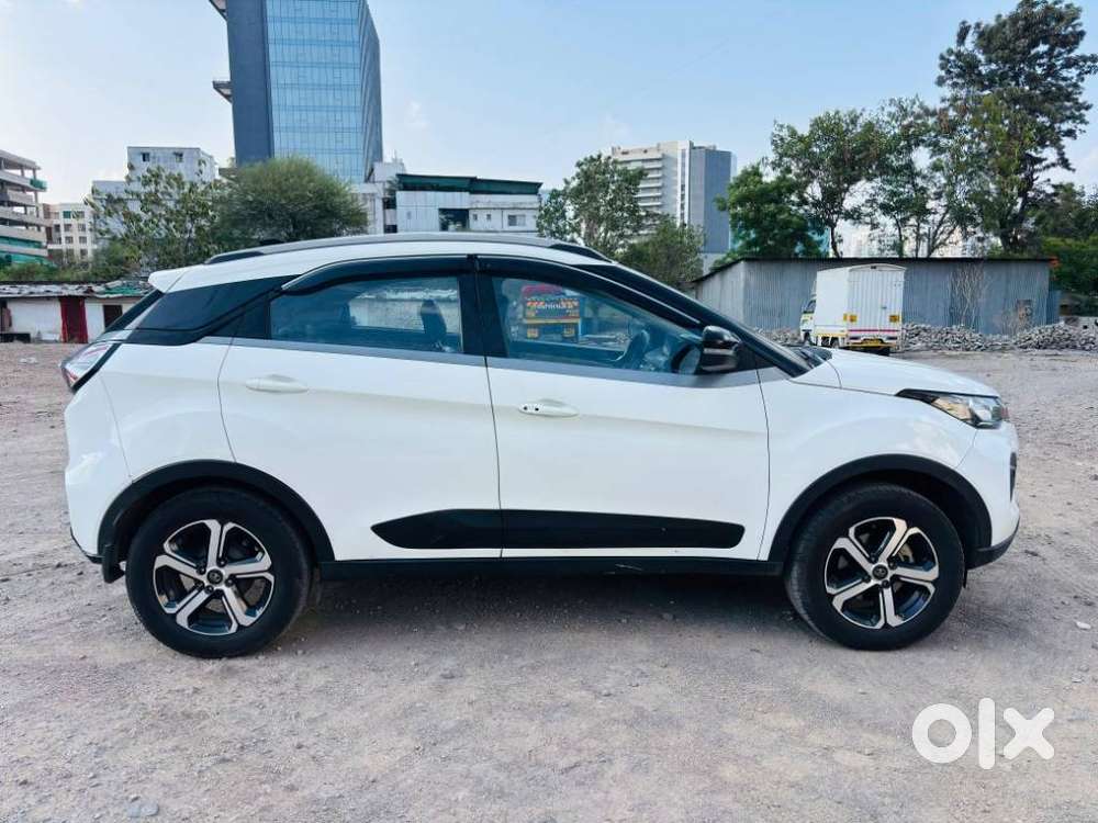 Tata Nexon 1.2 Revotron Xz Plus, 2022, Petrol