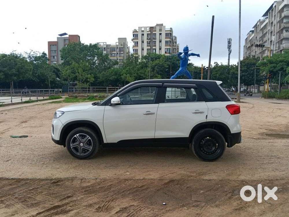 Maruti Suzuki Brezza 1.5 Lxi Smart Hybrid, 2020, Petrol