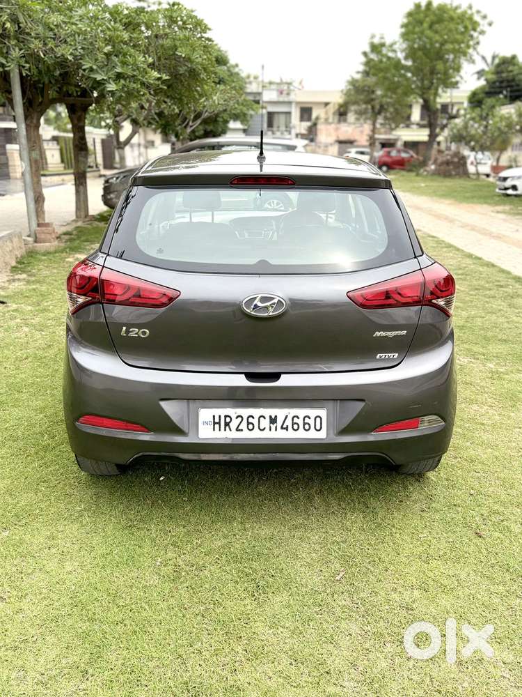 Hyundai I20 Sportz 1.2 Bs-iv, 2015, Petrol