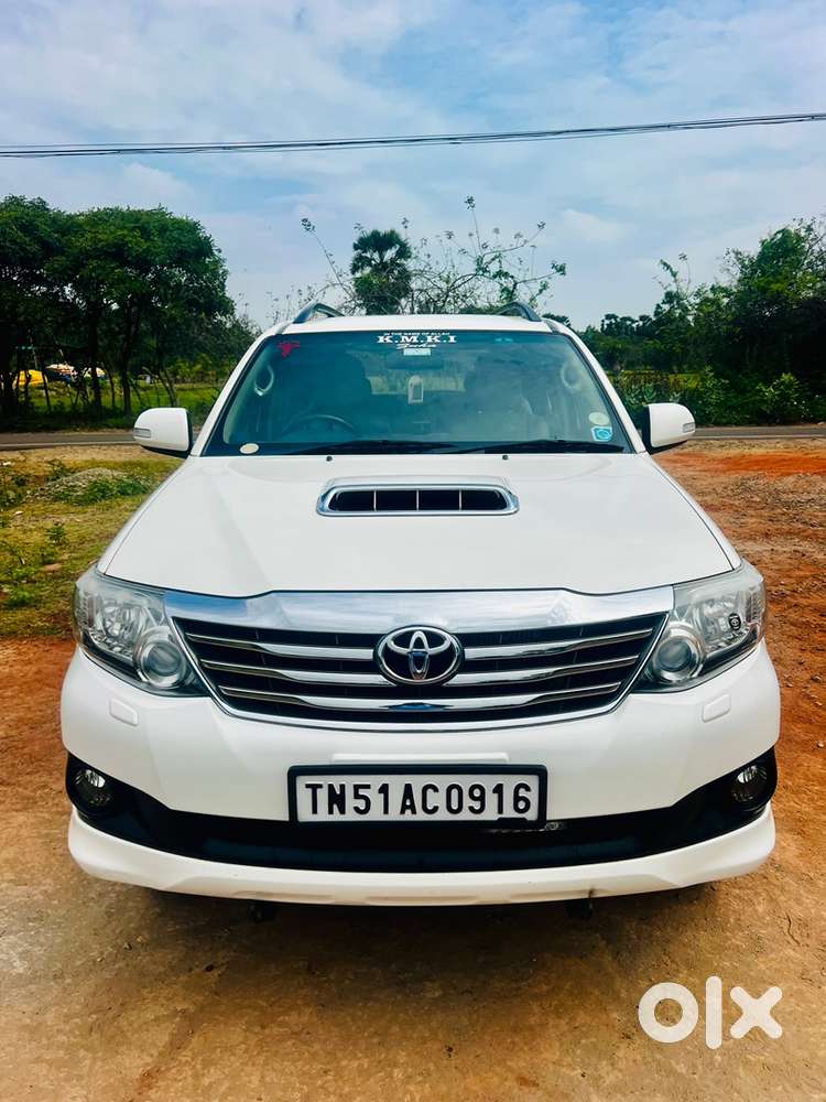 Toyota Fortuner 2014 Diesel 120000 Km Driven