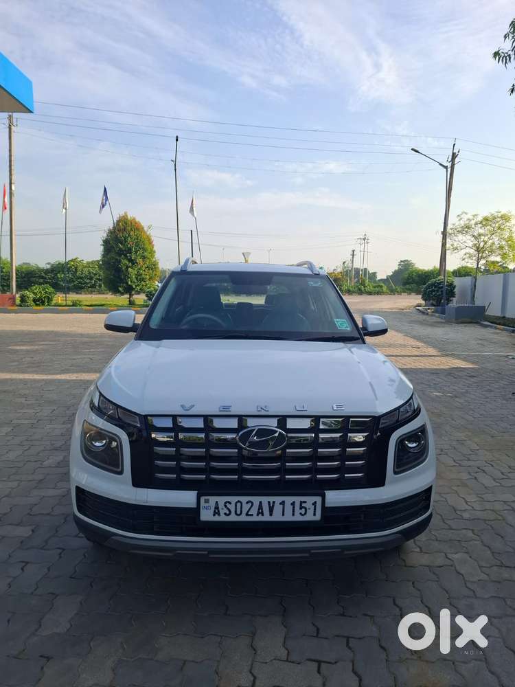 Hyundai Venue, 2025, Petrol
