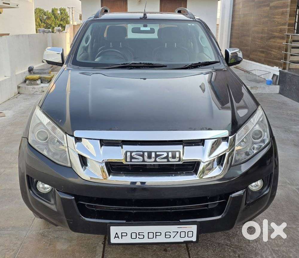 Isuzu V-cross Z 4x4 Mt, 2017, Diesel